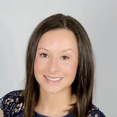 A headshot photo of Bethany, the office manager at Ashlock Chiropractic